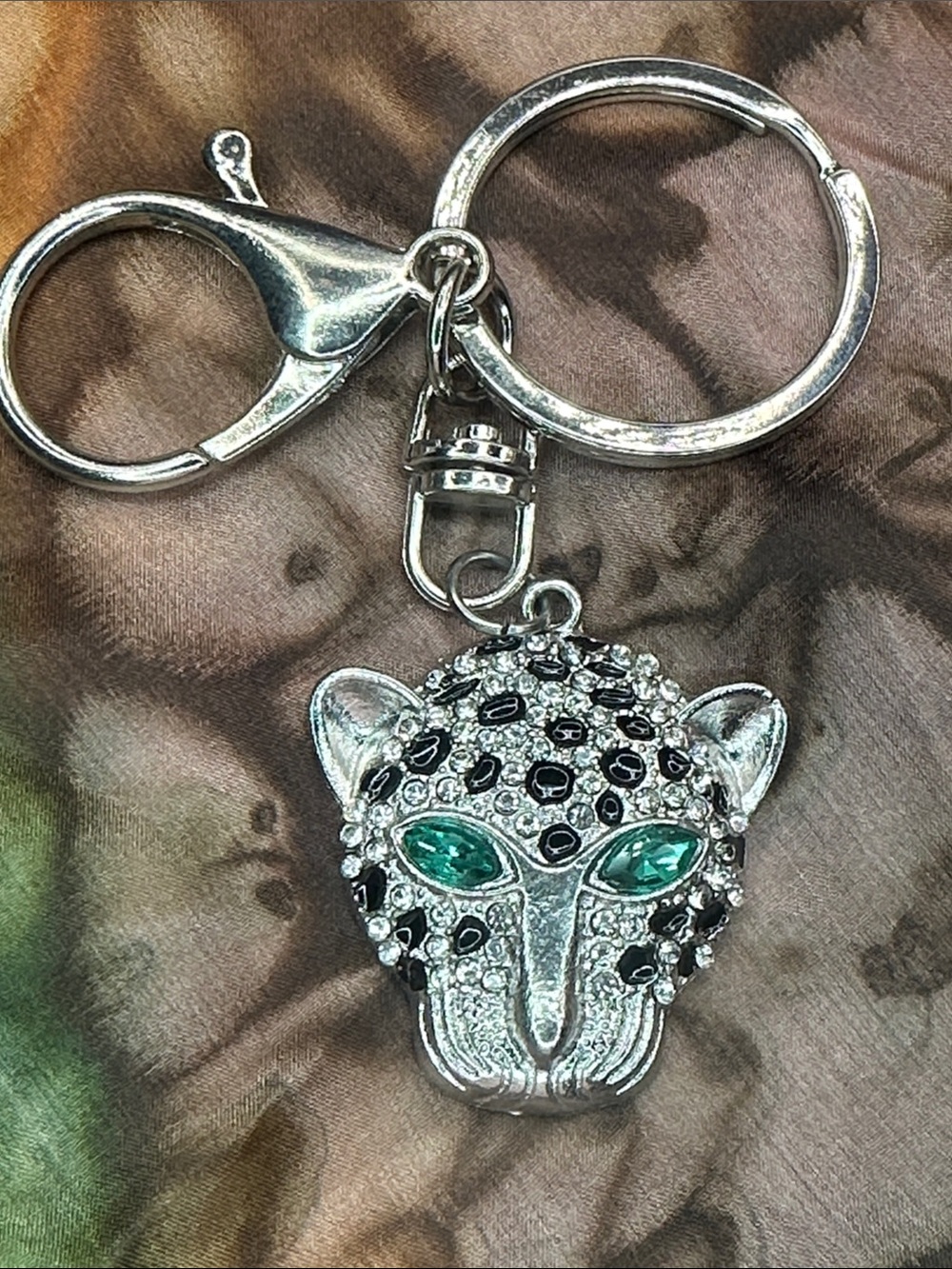 Silver Leopard Head Keychain with Emerald Eyes by
